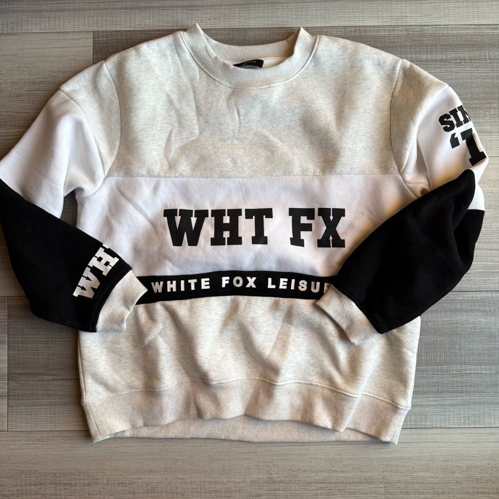 White Fox Boutique Monochrome Sweatshirt